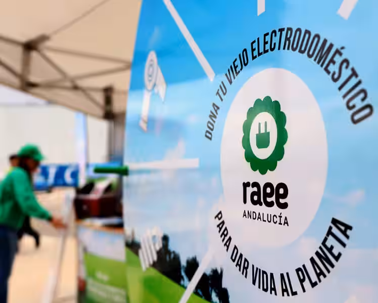 Dona Vida al Planeta: Reciclaje de RAEE en Andalucía Dona Vida al Planeta: Reciclaje de RAEE en Andalucía